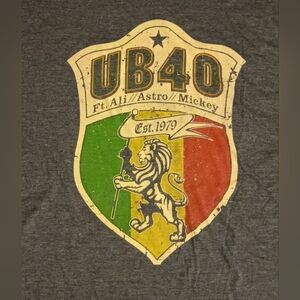 UB40 Lion Shield Crest Logo t-shirt concert Reggae Ali Campbell guitar rock